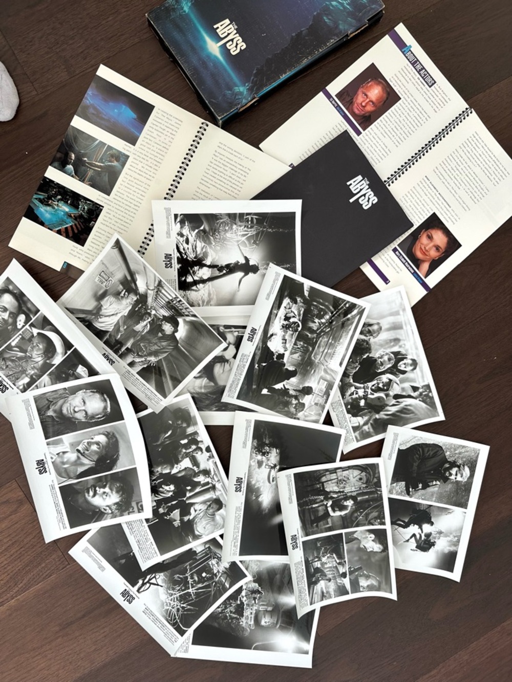 The Abyss 1989 Original Press Kit, Production Info Book, Stills 20th Century Fox